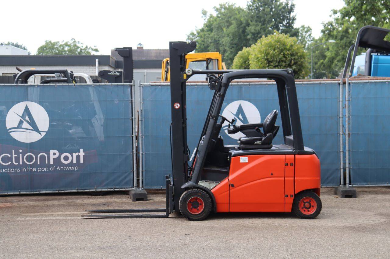 Fenwick-Linde E20PHL-01 Electric Forklift 2000kg 4.2m 2013 image