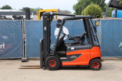 Forklift Linde E25 Electric 2500kg 7.0m 2018