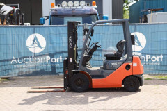 Forklift Toyota 02-8FDL15 Diesel 1500kg 4.5m 2020