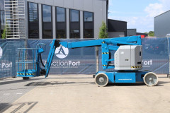 Genie Z-34/22 Electric Articulated Boom Lift 12.52m 2000