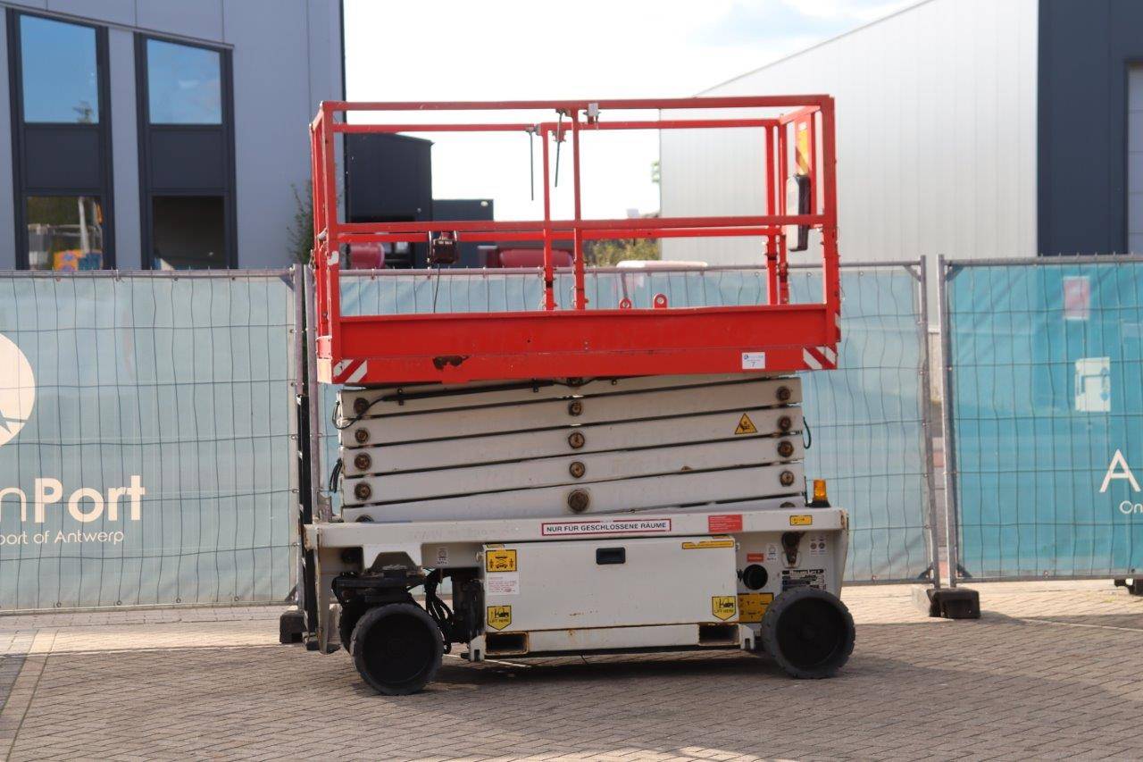 Scissor lift Holland Lift EcoStar HL-11812 Electric 13.8m 2013 image