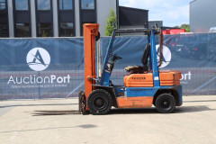 Forklift Toyota 02-5FD25 Diesel 1500kg 4.5m