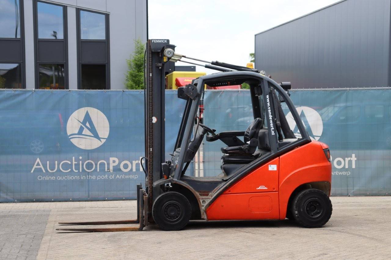 Fenwick-Linde H25D Diesel Forklift 2500kg 4.8m 2005 image