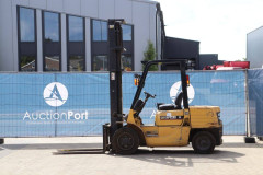 Forklift Caterpillar DP30 Diesel 3000kg 5.0m 1997