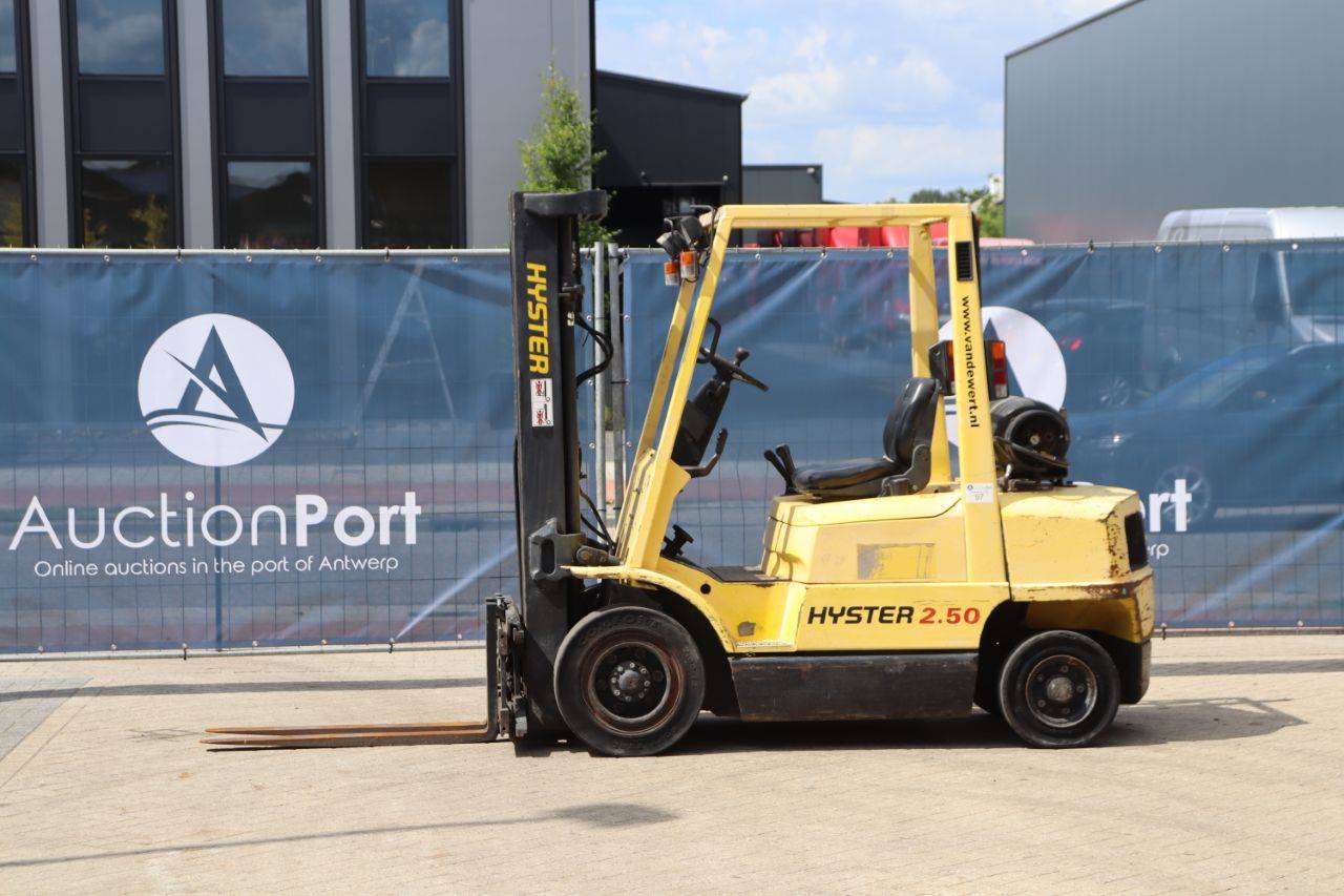 Forklift Hyster H2.50XM LPG 2310kg 4.35m 1995 image