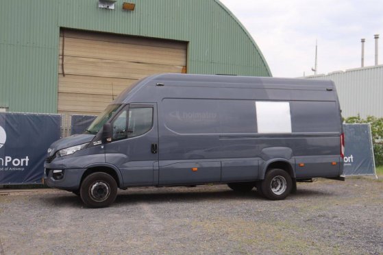 Iveco Daily 70C18 Diesel 180hp Van 2019 Daily 70C18 2019 2 Closed vans