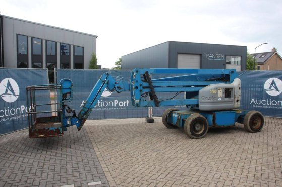 Genie Z45/25j DC Electric Articulated Boom Lift 227kg 16m 2009 Z45/25j 2009 2