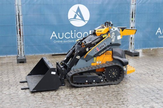 Skid steer loader Giant GS950T Diesel 2025 Giant GS950T Compact Track Loader 2025 2