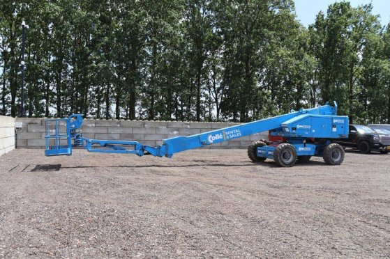 Articulated telescopic boom lift Aichi SP21AJ Diesel 227kg 23m 2007 Aichi SP21AJ 2007 2