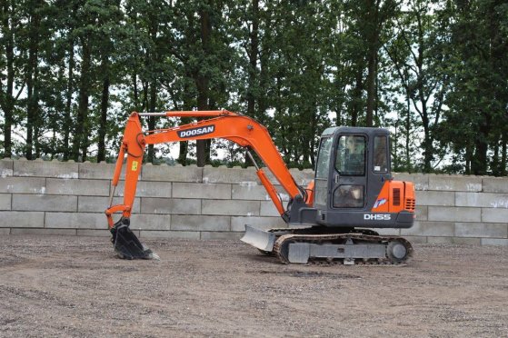 Rupsgraafmachine Doosan DH55-V Diesel Doosan DH55-V 2 Crawler Excavators