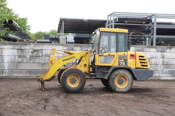 Komatsu WA 75-3 Diesel Wheel Loader 2002 848 2002 2 Wheel Loaders