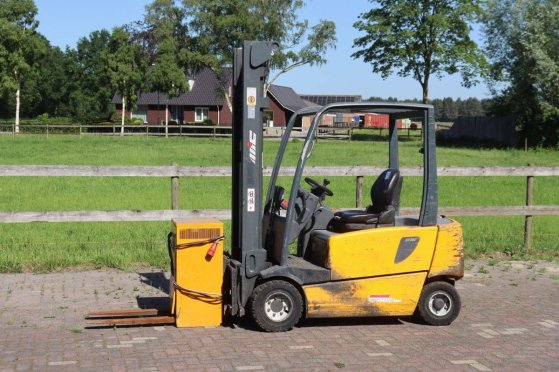 Jungheinrich KEac 20 Electric Forklift 2000kg 2007 KEca 20 2007 2 Forklift