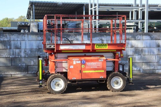 Scissor lift Snorkel S2770RT Diesel 10m 2012 S2770RT 2012 2 Scissor Lifts