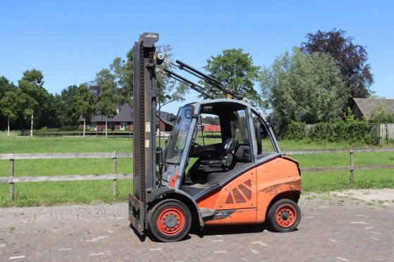 Linde H50D-02 Diesel Forklift 5000kg 4.5m 2017 H50D-02 2017 2 Forklift