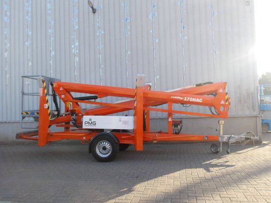 Trailer-mounted aerial platform Nifty 170HAC Electric 17.10m 2011 Nifty 170HAC 2011 2