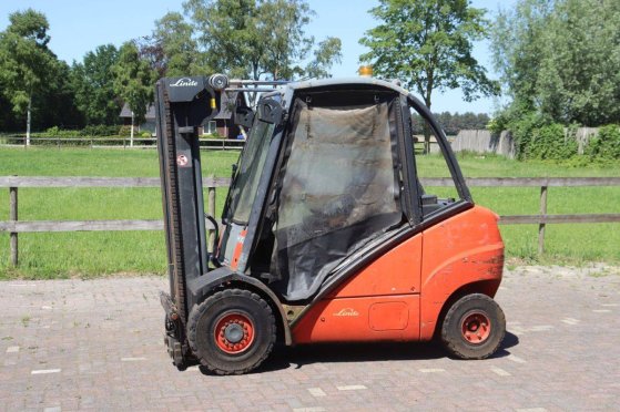 Linde H30D Diesel Forklift 3000kg 2005 H30D 2005 2 Forklift