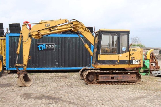 Crawler excavator Caterpillar E70B Diesel 40kW E70B 2 Crawler Excavators