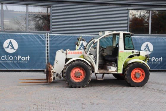 Caterpillar 506 Diesel Telehandler 2500kg 2002 506 2002 2