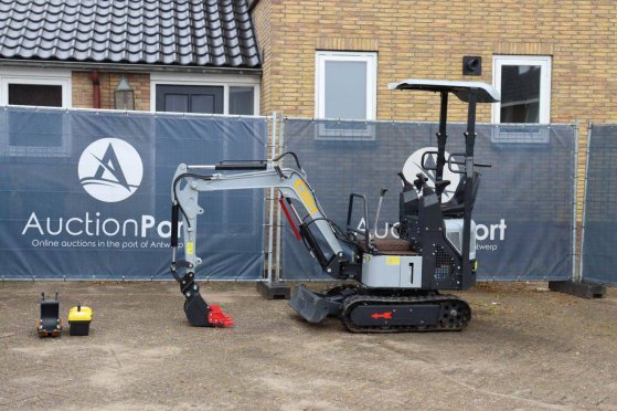 Mini Excavator CMH DW-11A Diesel 7kW 2025 New CMH DW-11A 2025 1