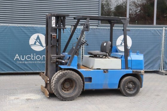 Mitsubishi Diesel Forklift 2 Forklift