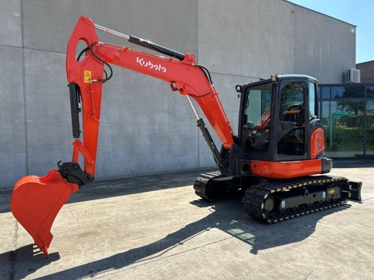 Midi excavator Kubota KX165-5 Diesel 2016 KX165-5 2016 2 Crawler Excavators