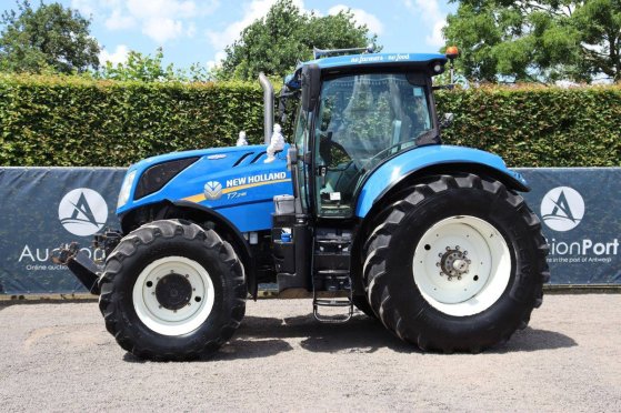 New Holland T7.245 Diesel Tractor 165kW 2017 with Parts T7.245 2017 2 image 16