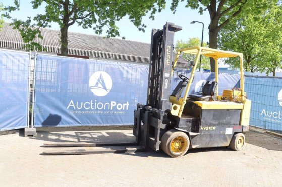 Hyster E5.50XL Electric Forklift 4840kg 4.05m 2000 Onbekend 2 Forklift