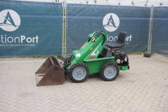 Articulated Loader Avant 313S Petrol 10kW 2003 313S 2003 2 Wheel Loaders