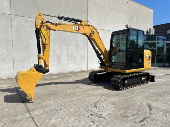 Midi excavator Caterpillar 305.5E2 Diesel 2018 305.5E2 2018 2 Crawler Excavators