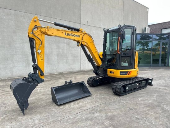 LiuGong 9035 FZTS Diesel Mini Excavator 2026 LIUGONG 9035 FZTS 2026 2