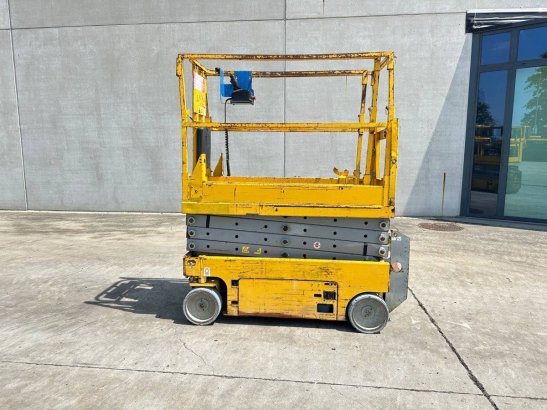 Scissor lift Genie GS-1932 Electric 2008 4842 2008 2 Scissor Lifts