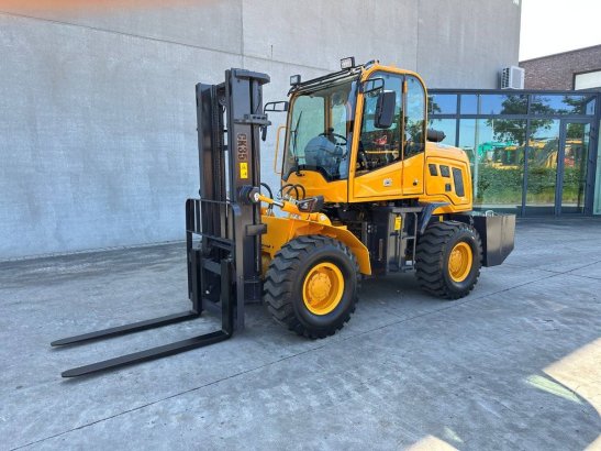 Rough Terrain Forklift Captok CK35 Diesel 2026 Captok CK35 2026 2 Rough Terrain Forklift