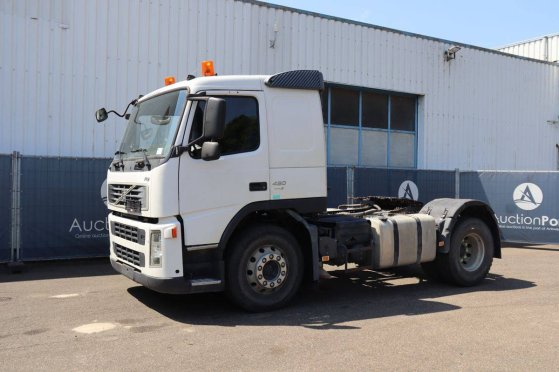 Chassis Cabin Volvo FM 430 Diesel 430hp 2008 FM 430 2008 2