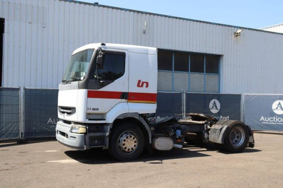 Chassis Cabin Renault 420 dCi Diesel 2003 420 dCi 2003 2