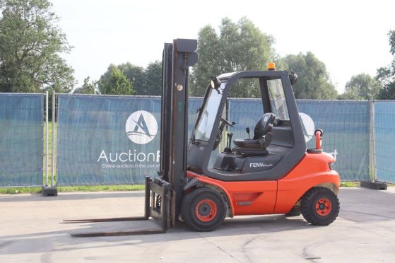 Forklift Fenwick-Linde H30D-03 Diesel 3000kg 4.8m 2001 Fenwick-Linde H30D-03 2001 2 Forklift image 16
