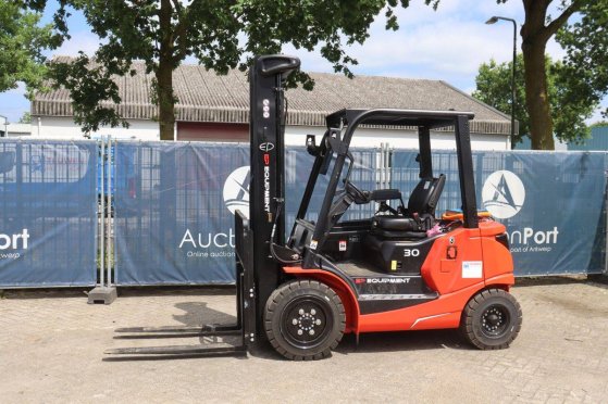 Forklift EP Equipment EFL 30 Pro Electric 3000kg 2026 EP Equipment EFL 30 Pro 2026 2 Forklift image 31