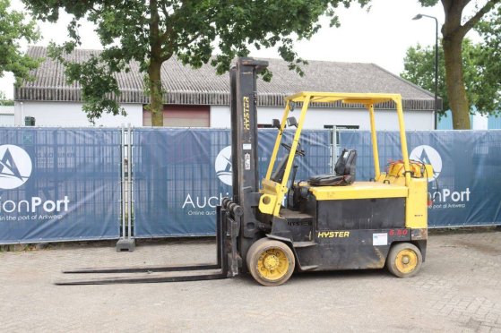 Hyster E5.50XL Electric Forklift 4840kg 4.05m 2000 10039 2000 2 Forklift image 16