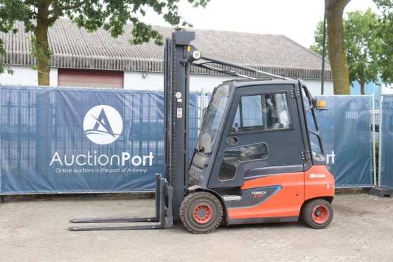 Forklift Fenwick-Linde E30-01 Electric 3000kg 2012 Fenwick-Linde E30-01 2012 2 Forklift image 31