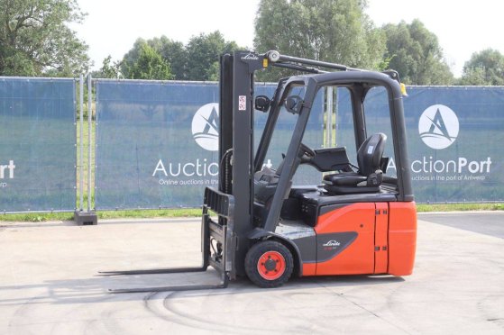 Linde E16C-02 Electric Forklift 1600kg 4.0m 2017 E16C-02 2017 2 Forklift image 46