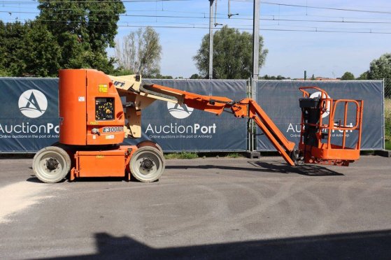 JLG E300AJP Electric Articulated Boom Lift 10.97m 2007 E300AJP 2007 2 image 46
