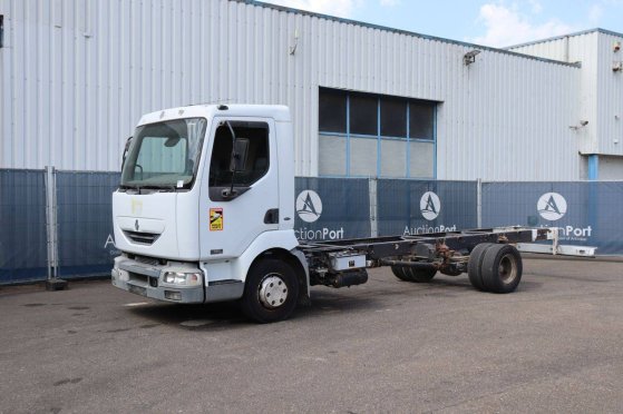 Chassis Cabin Renault 180 dCi Diesel 2005 180 dCi 2005 2 image 16
