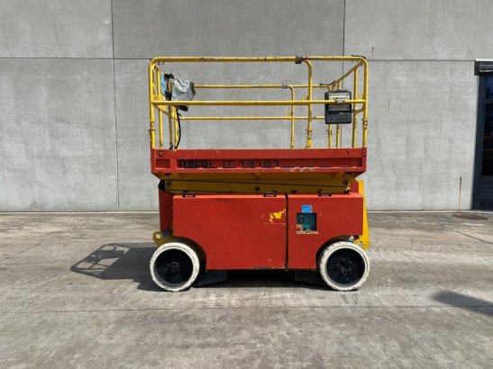 ITECO IT 12151 Electric Scissor Lift 2007 Iteco IT 12151 2007 2 Scissor Lifts image 16
