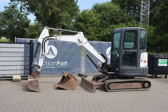 Crawler excavator Bobcat E32 Diesel 24kW 2018 E32 2018 2 Crawler Excavators