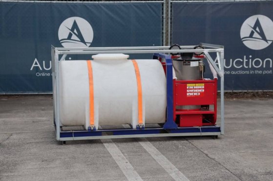 Hot Water High-Pressure Cleaner 016-02-4000/1.2-01 Diesel 2024 New 016-02-4000/1.2-01 2024 1
