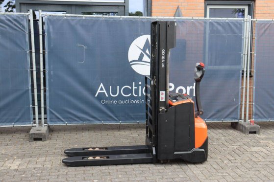 Stacker BT SWE140L Electric 1400kg 2.65m 2015 BT SWE140L 2015 2
