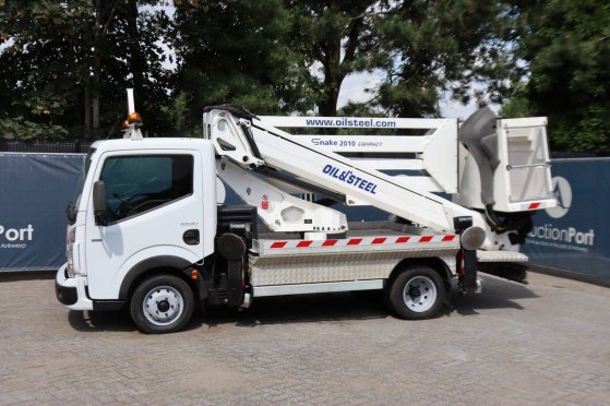 Truck-mounted platform Oil&Steel Snake 2010 Compact Diesel 20m 2009 Oil&Steel Snake 2010 Compact 2009 2