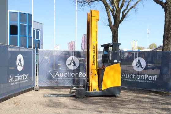 Jungheinrich ETV320 Electric Reach Truck 2000kg 8.42m ETV320 2