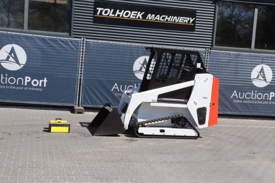 Newrick JC25 Skid Steer Loader Petrol 17.8kW 2025 New Newkrick JC25 2025 1