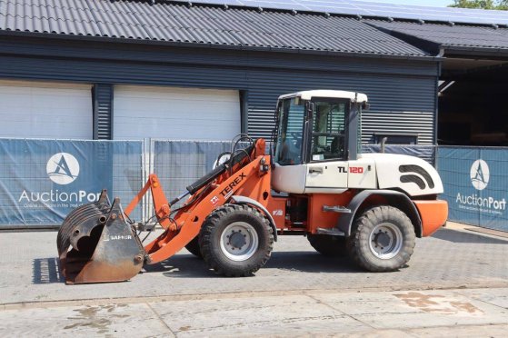 Schaeff-Terex TL120 Diesel Wheel Loader 64.5kW 2004 TL120 2004 2 Wheel Loaders
