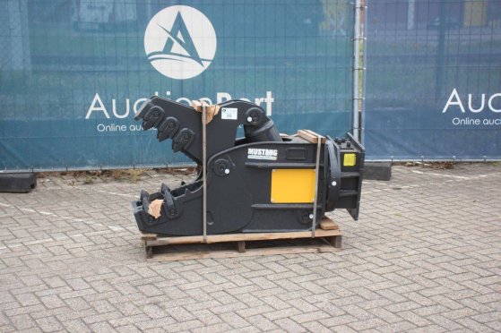 Mustang RH12 Concrete Crusher 2022 New Mustang RH 12 2022 1
